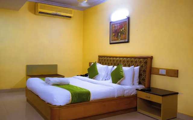 Naksha Tree Hotels - Mogappair