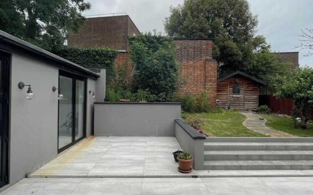 Incredible 5BD House on Private Road - Tulse Hill