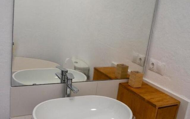 Villa Jo - stunning front line beach house.