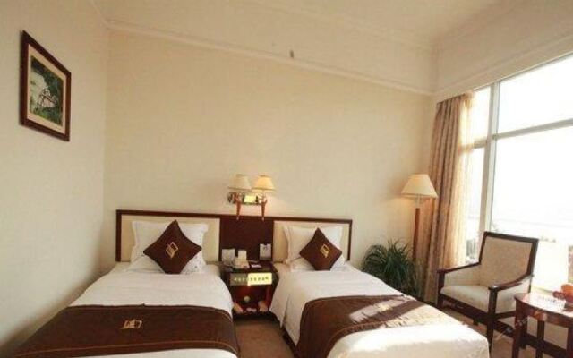 Kunming Lake View Hotel