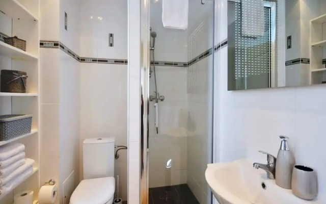 3-room Apartment With Balcony, Close to the Beach