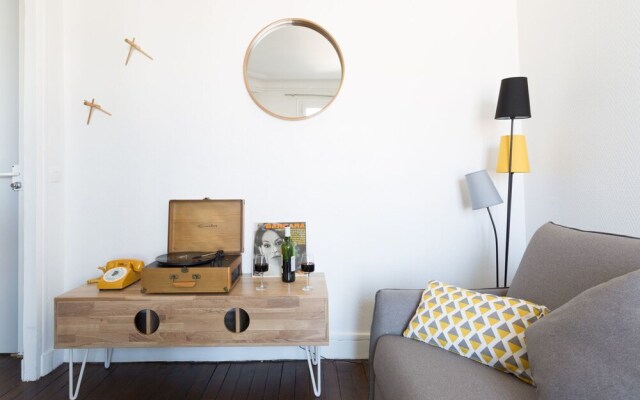 Central Nest - Republique