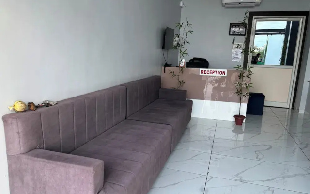 Hotel Aashiyana