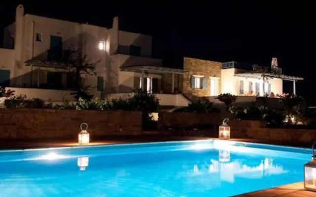 White Cliff Villas