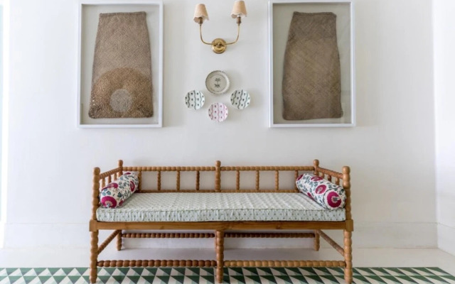 Breathtaking Villa In 02 Acres Of Tropical Walled-in Gardens