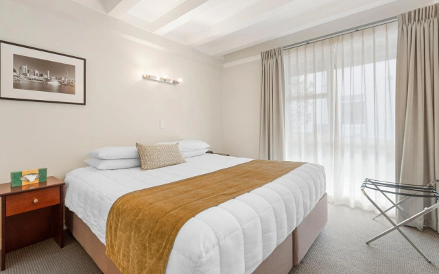 The Parnell Hotel & Conference Centre
