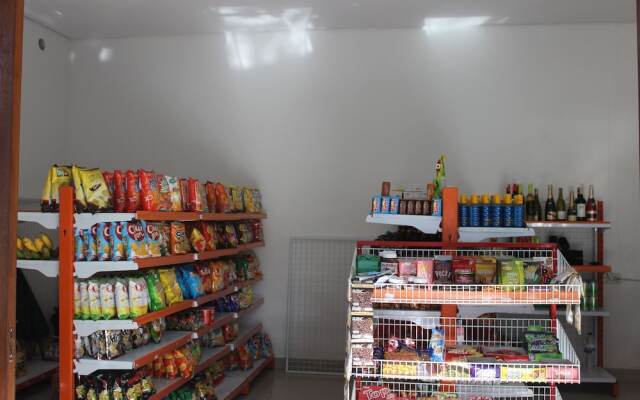 Mushroom Bay Villas Hut