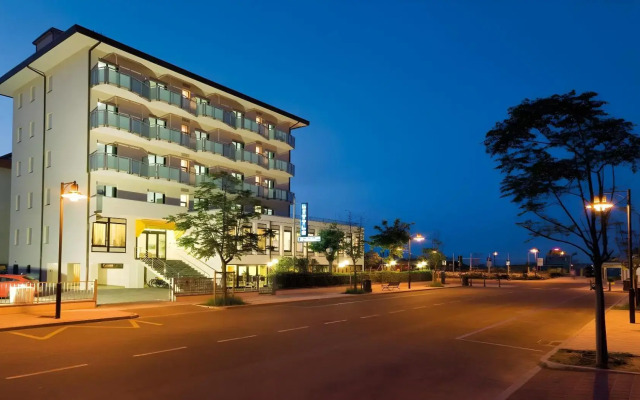 Little Hotel