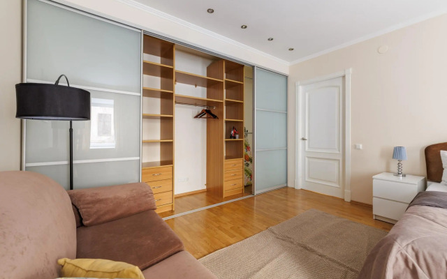 DeRent Apartments on Nevsky Prospekt 54