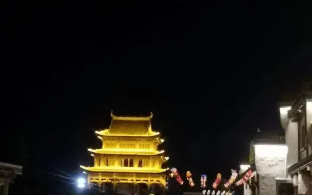 Fuyang Qijiang Bieyuan High-end Homestay (Raozhou Ancient Town Branch)