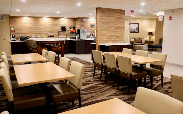 Best Western Fostoria Inn & Suites