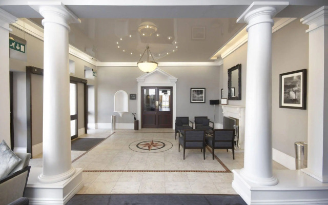 The New Southlands Hotel
