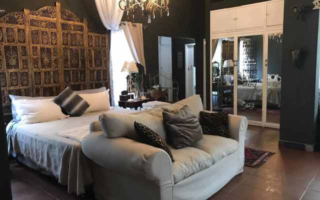 Waterhouse Guest Lodges 295 Indus Street