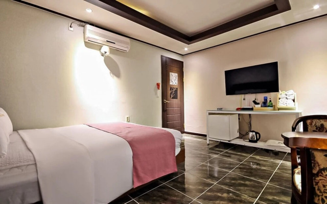 Hapcheon Broadway Hotel