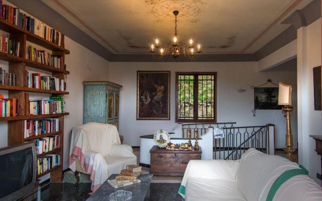 Villa Ali