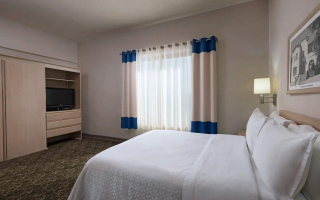 Four Points by Sheraton Galerias Monterrey