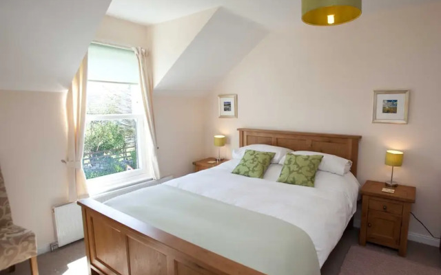 Port Charlotte Holidays