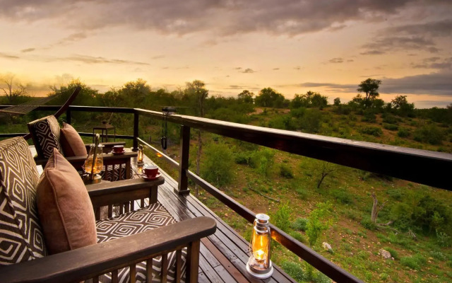 Makumu Private Game Lodge