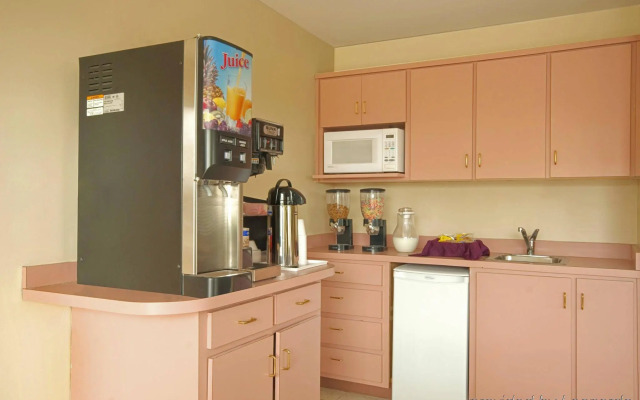 Econo Lodge Mobile Airport Blvd.