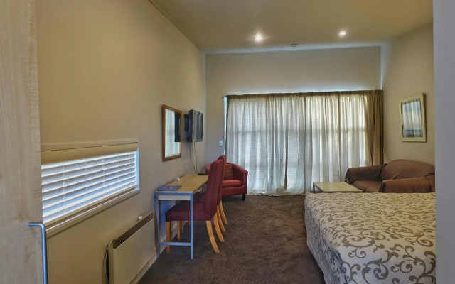 The Westhaven Motel