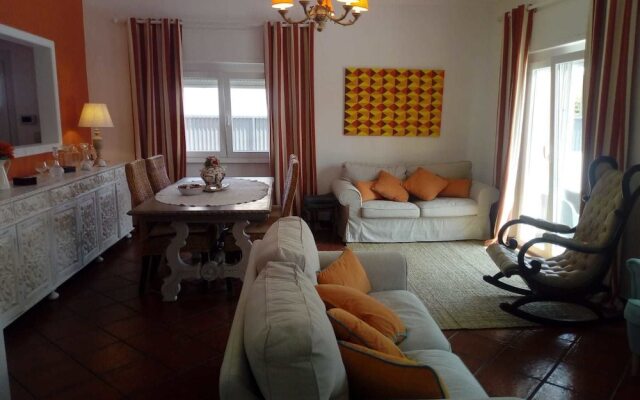 Family Villa Pool & Beach