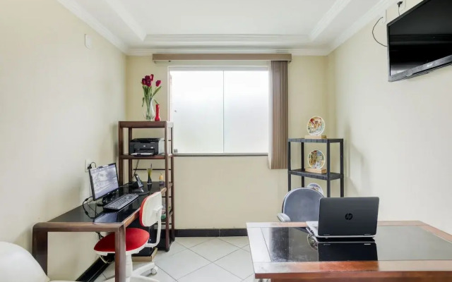 OYO Flutuante Hotel