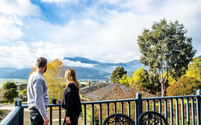Valley View Lodge