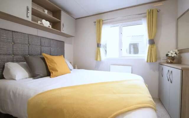 Fantastic Family 3-bed Static Caravan Cooper bea