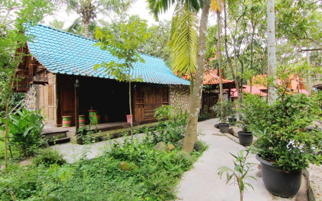 Villa Kampung Ayem