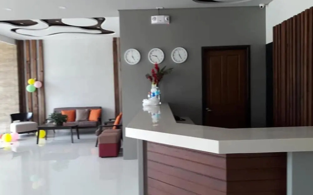 Cres Ebo Mansion Hotel and Bistro