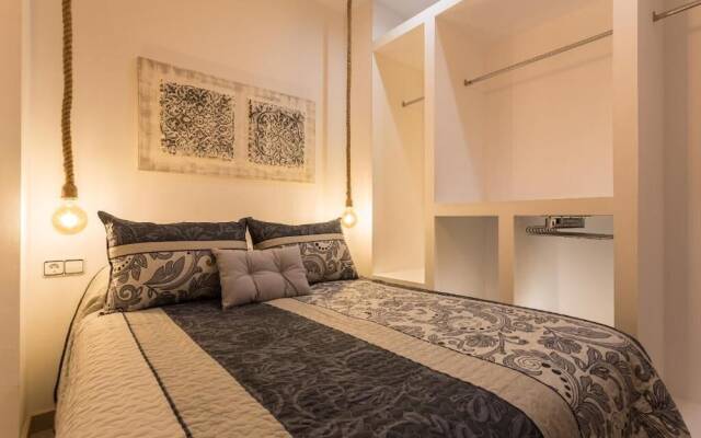 Apartamento Completo Rejas de la Virgen