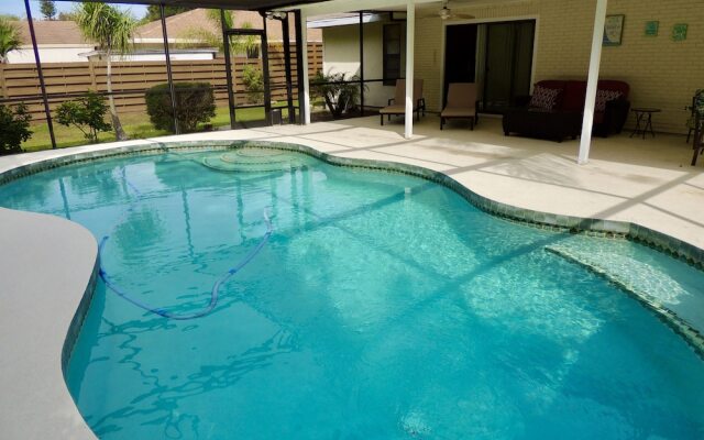 Palma Sola Pool Home Bradenton