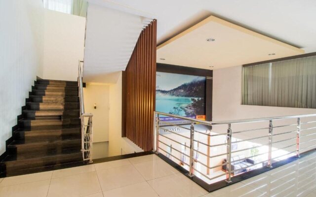 OYO Flagship 3753 Cassa Dua Hotel