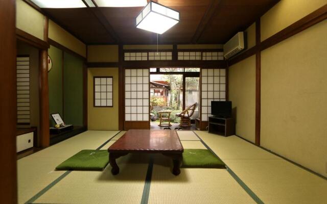 Gunkakutei
