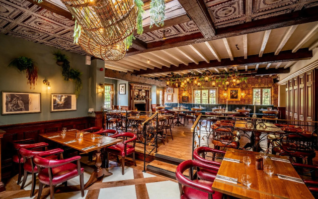 Grosvenor Pulford Hotel & Spa