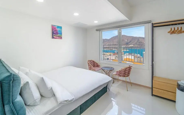 Gapyeong Boreum-dal Poolvilla