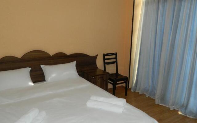 Hotel Argo