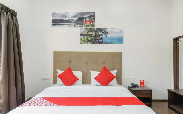 OYO 16832 I suites
