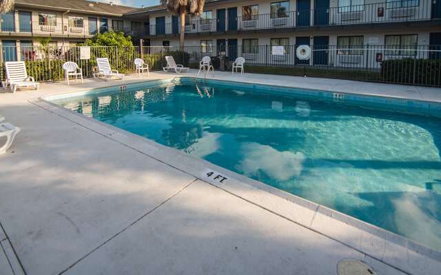 Motel 6 Ft. Pierce, FL, Fort Pierce