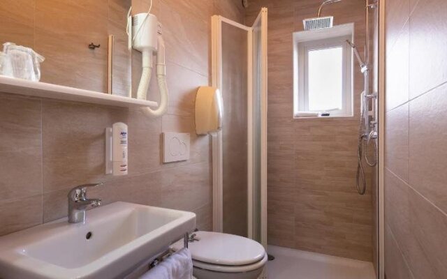 Hotel Atenea