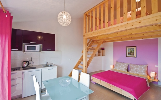 Studio apartment Svjetlana SA3 Pula, Istria