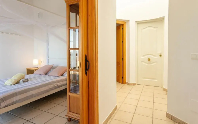 Villa in Arenas With Sea Views and Private Pool