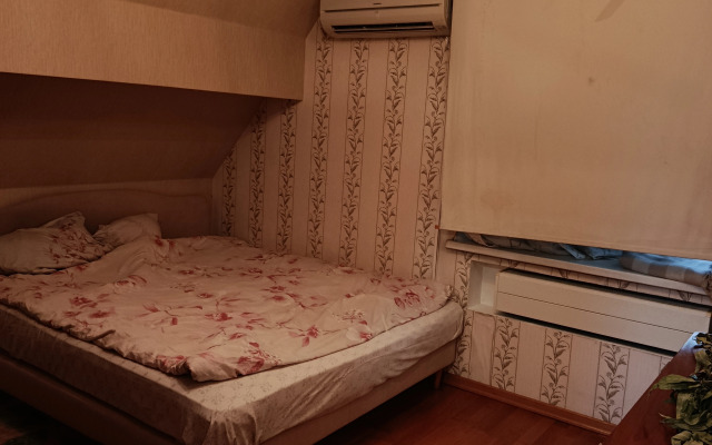 Na Zelenogradskoy Private House