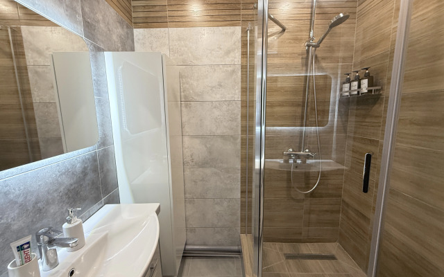 V Samom V Serdtse Tyumeni Na Tsvetnom Bulvare Apartments