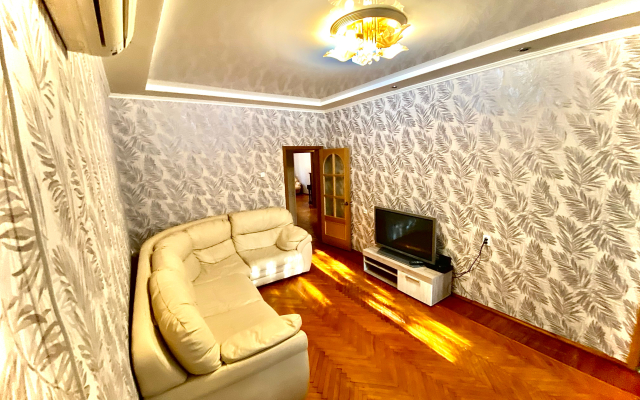 Квартира на Бертюльская 14