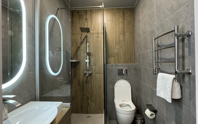 Hotel VS Hotel Hotel