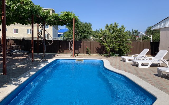 Nadezhda Guest house