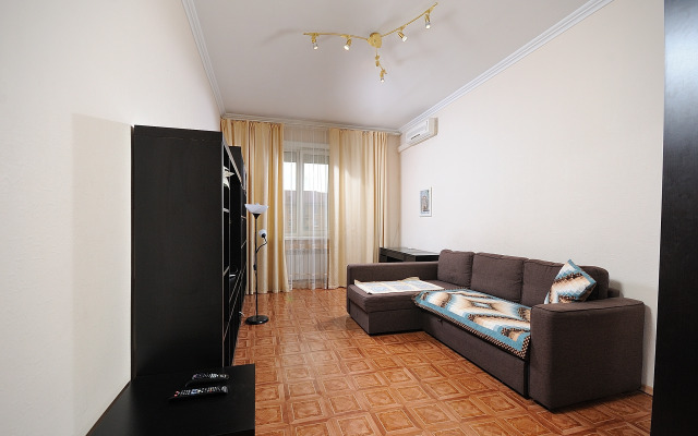 Квартира на Пл Ленинградская Д 3