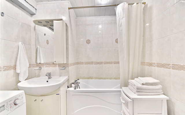 3-kh komnatnaya u parka Rivyera Flat