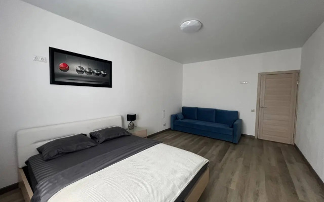 Квартира AlexHome РП Свердловский Строителей 9